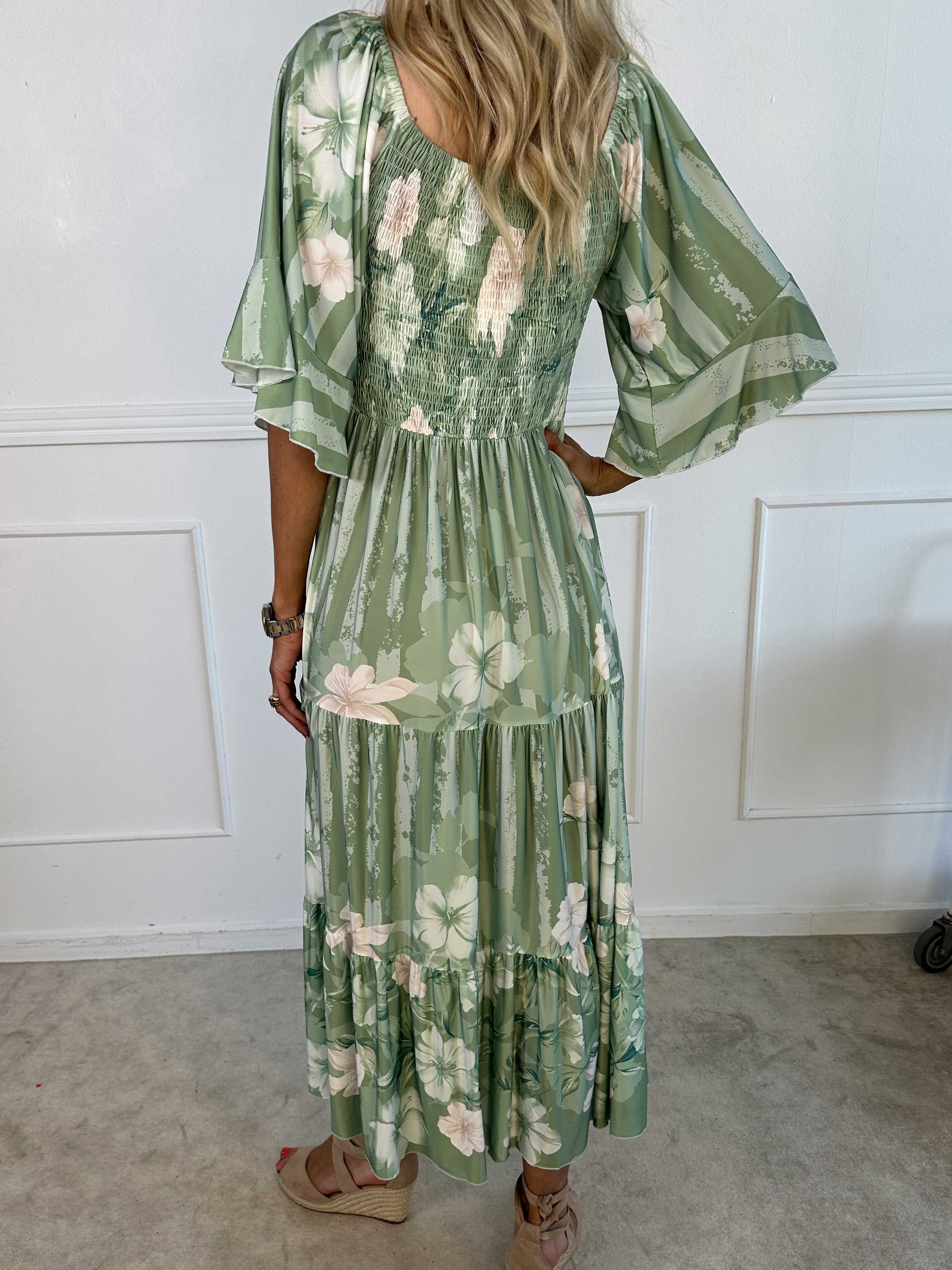 Elna Floral Stripe - Blomstret elastisk kjole med smock over brystet